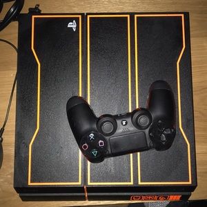 PS4, Working Controller, 3 Games